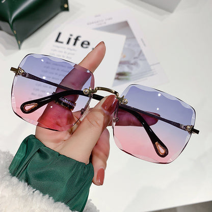 Elegant Fete Frameless Trimming Square Sunglasses For Women