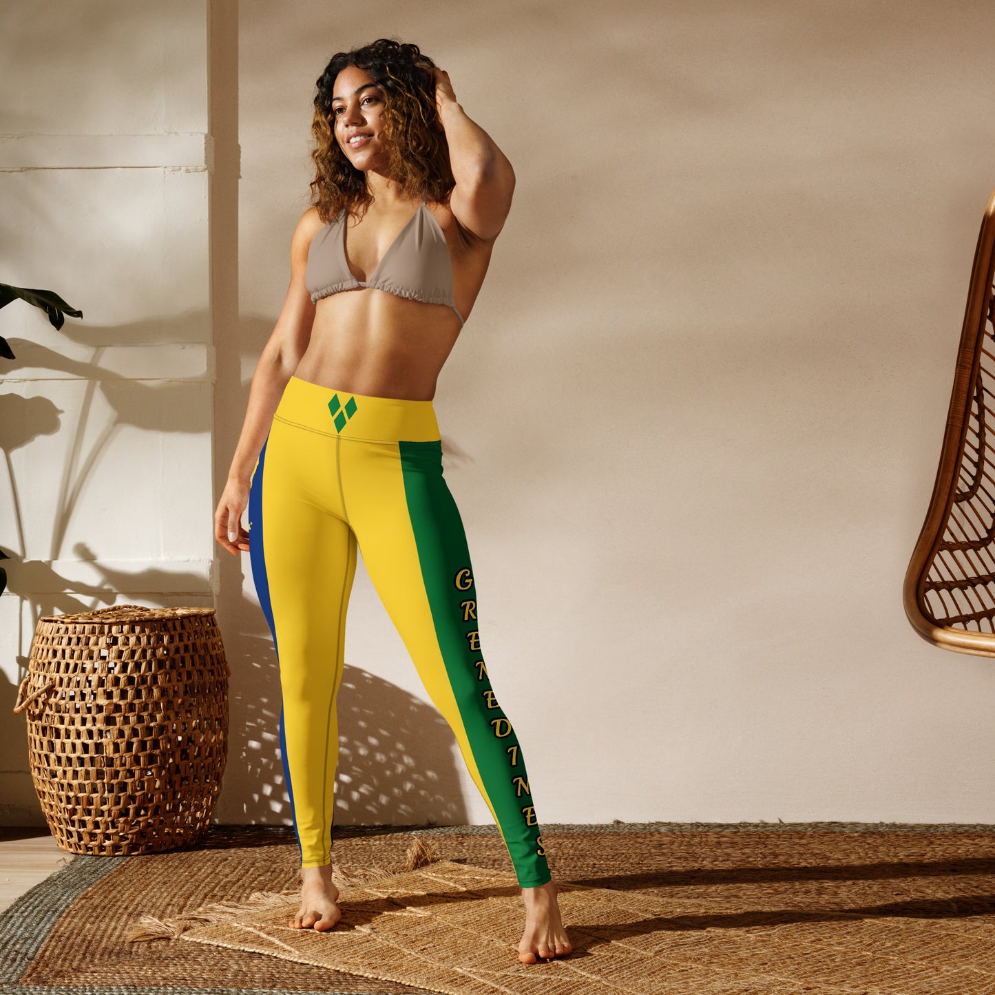 Saint Vincent Flag Yoga Leggings 2